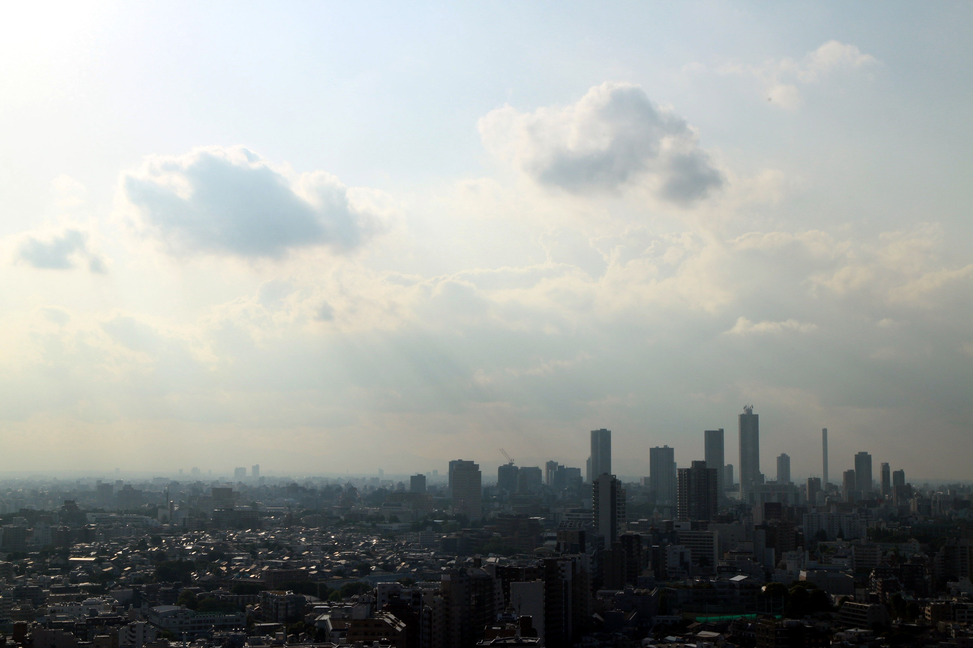 Aussicht auf Ikebukuro vom Bunkyo Civic Center.