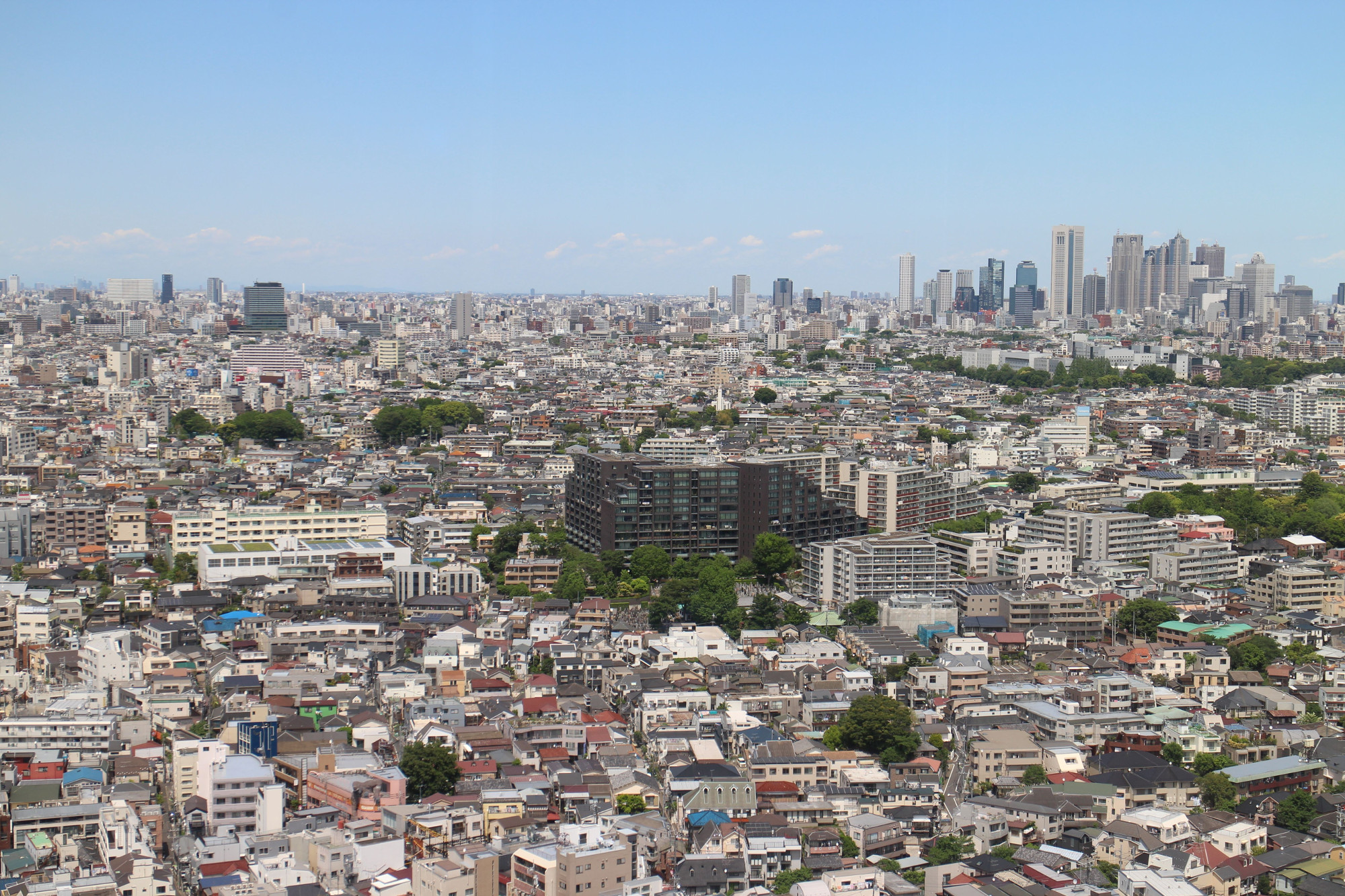 Der Ausblick vom Carrot Tower: rechts die Türme von Shinjuku, links Shimokitazawa.