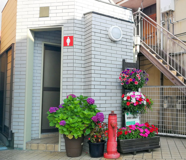 Öffentliche Toilette in Japan