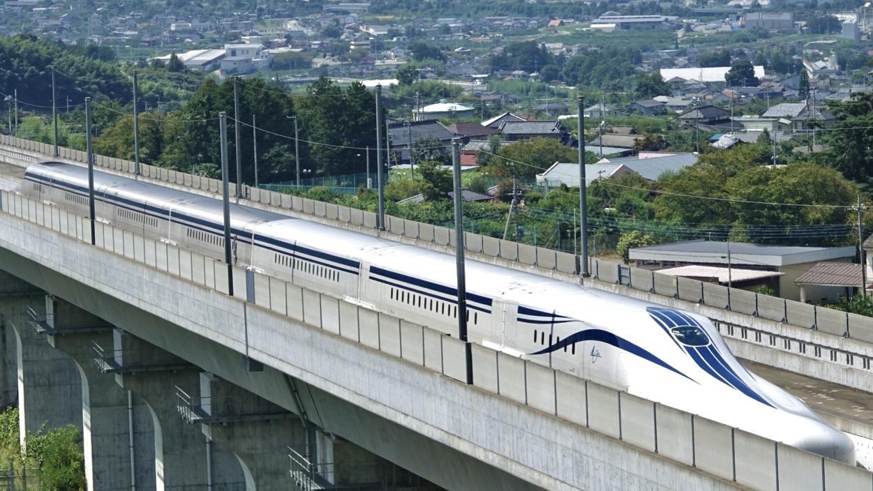 Chuo-Shinkansen Baureihe L0. Saruno Hirobano, CC BY-SA 4.0 https://creativecommons.org/licenses/by-sa/4.0 , via Wikimedia Commons