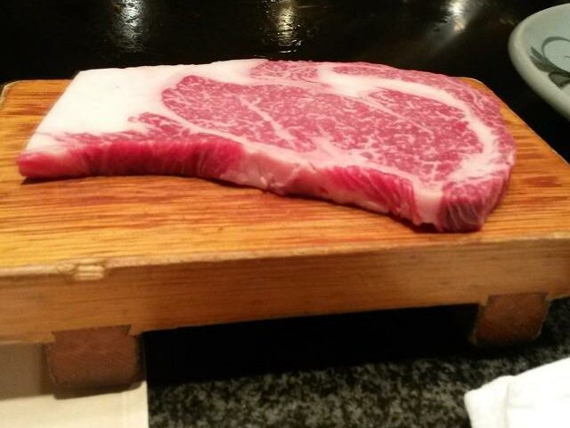 Ein Stück Kobe-Fleisch