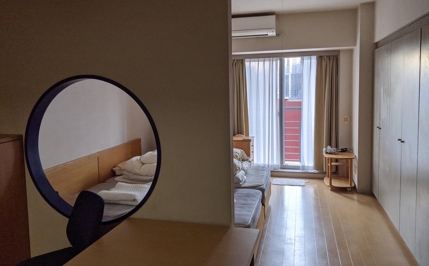 Ein kleines möbiliertes Apartment in Tokyo kann trotzdem 1500€ kosten.