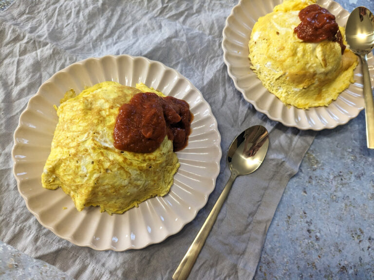 Omurice japanisches Omelett mit Reis selber machen The Hangry Stories