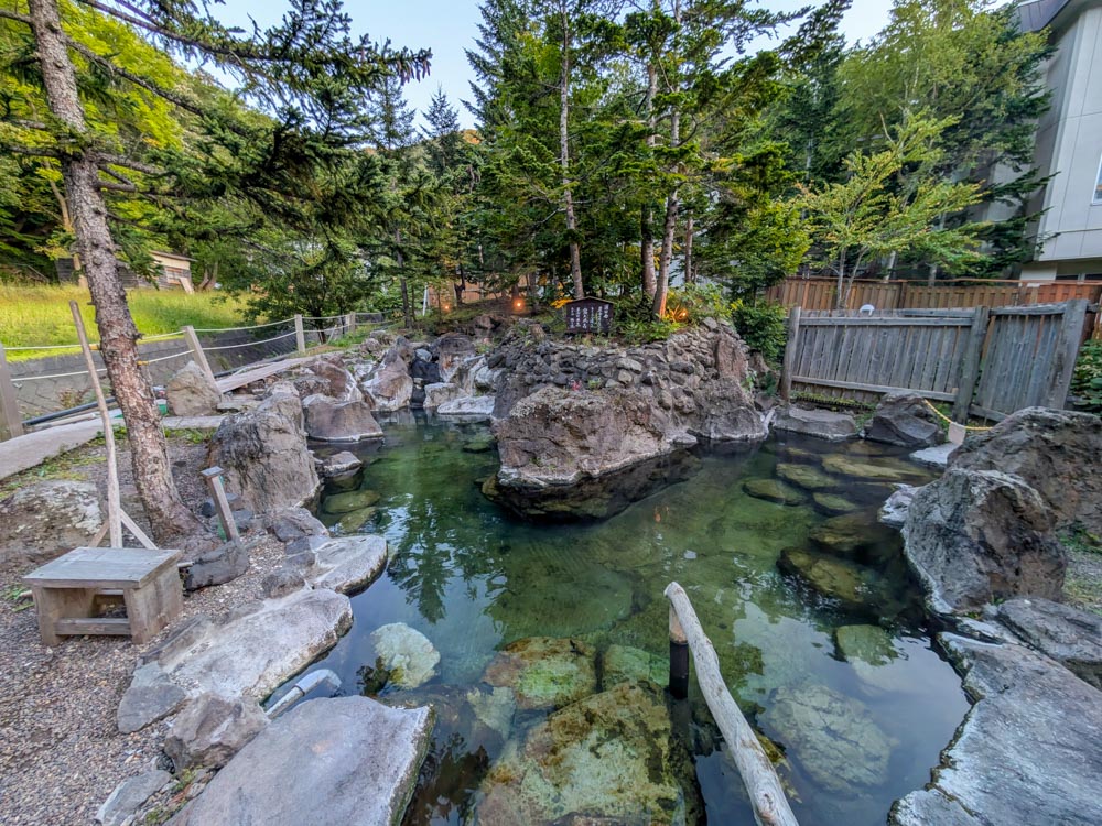 Onsen ohne Geschlechter-Trennung Chinohate in Shirotoko